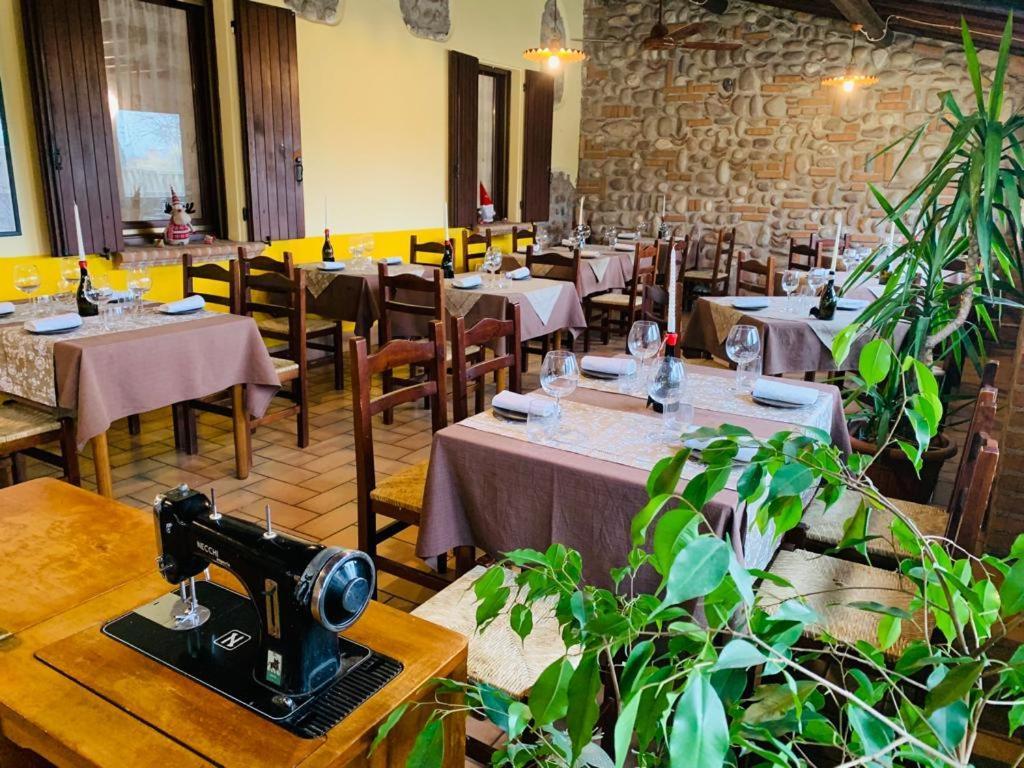 ヴァレッジョ・スル・ミンチョ Agriturismo La Paceヴィラ エクステリア 写真